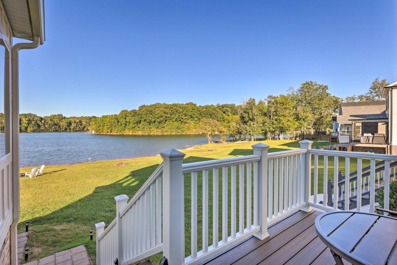 Waterfront Oasis On Tims Ford Lake Poolandkayak! Winchester Eksteriør billede
